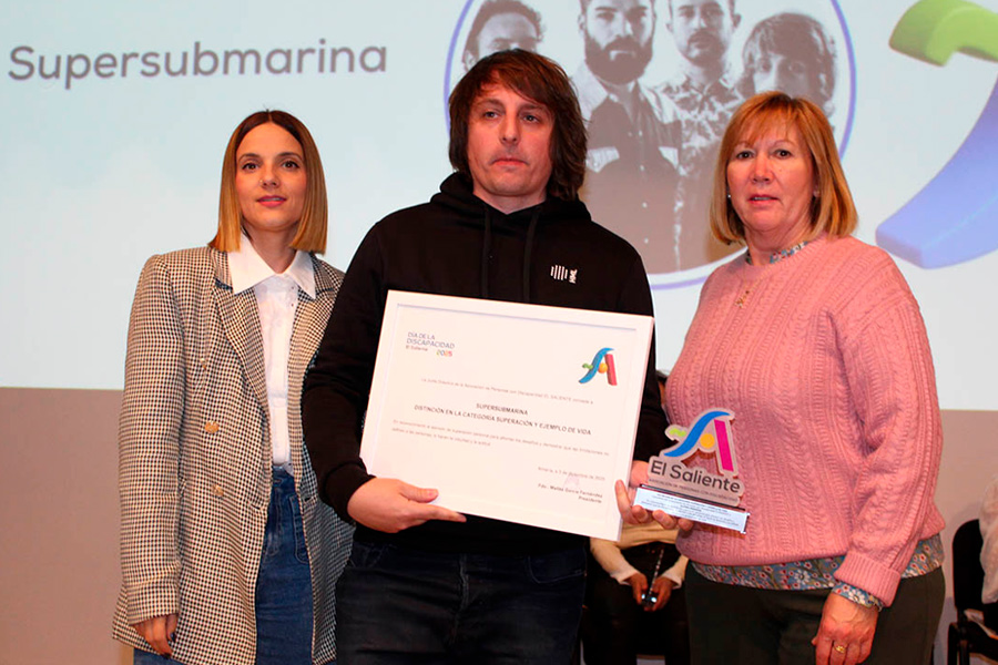El Saliente Día de la Discapacidad 2025: Categoría Superación y Ejemplo: Supersubmarina