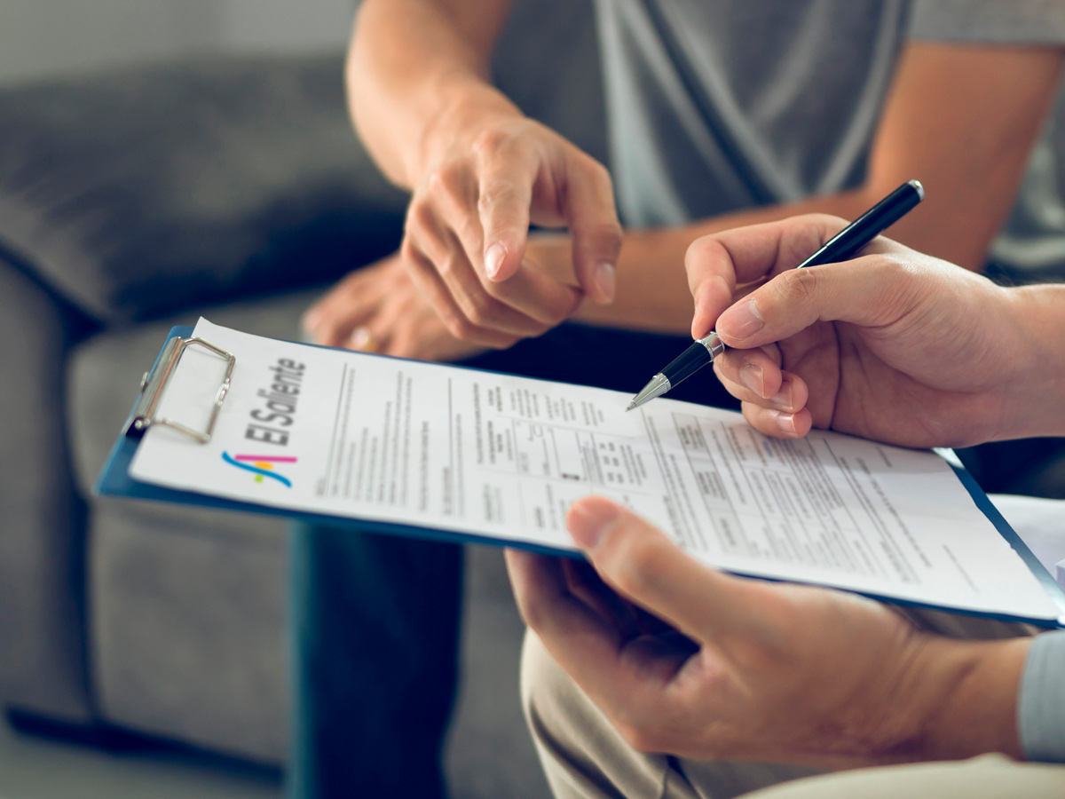 El Saliente. Becas Mec: Ayuda con los trámites y solicitud